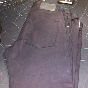 NAKED & FAMOUS DENIM

Jeans

Weird Guy - Indigo / Indigo Stretch Selvedge